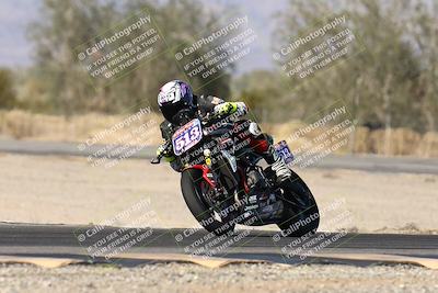 media/Dec-07-2025-CVMA (Sun) [[3e7d2de5dc]]/Race 5-Formula UL-CVMA Hooligans-American Thunder/